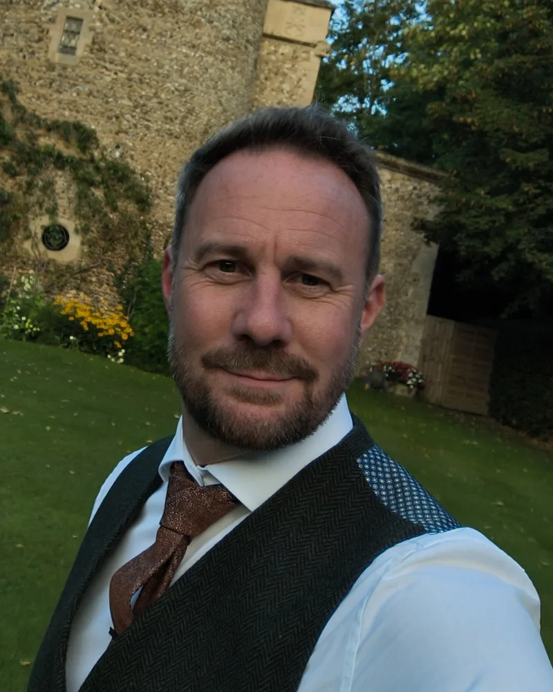 Simon Miskelly